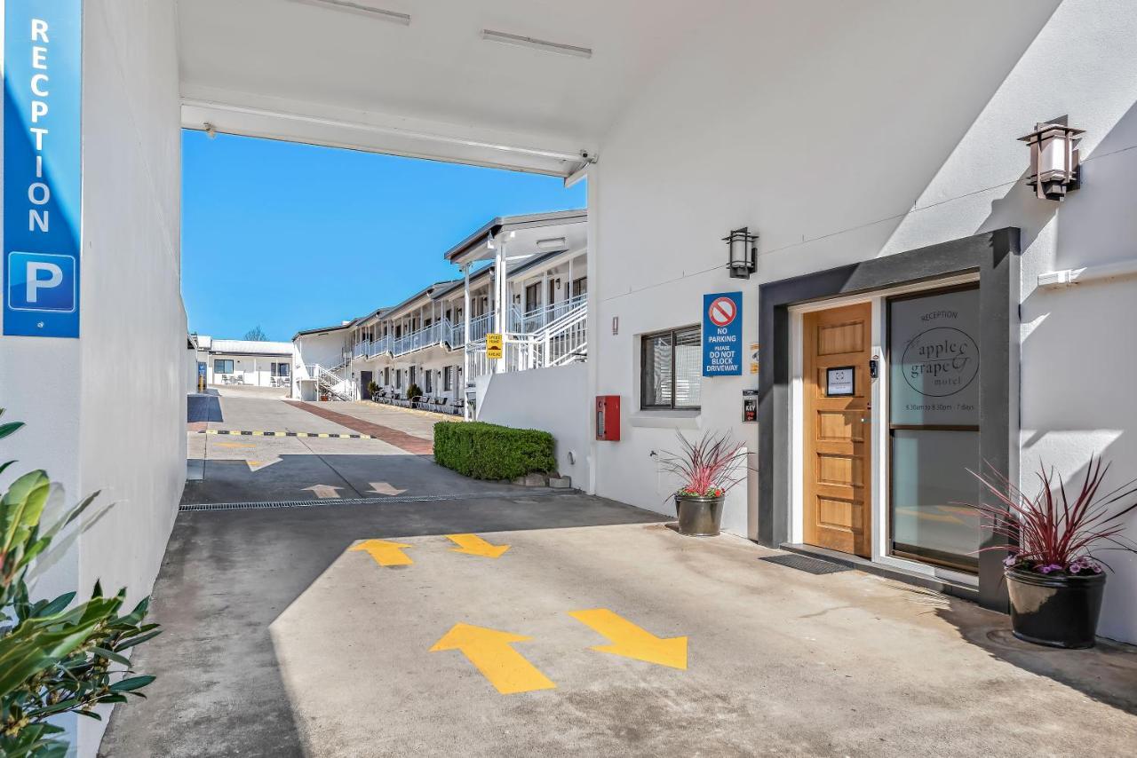 Apple & Grape Motel สแตนธอร์ป ภายนอก รูปภาพ